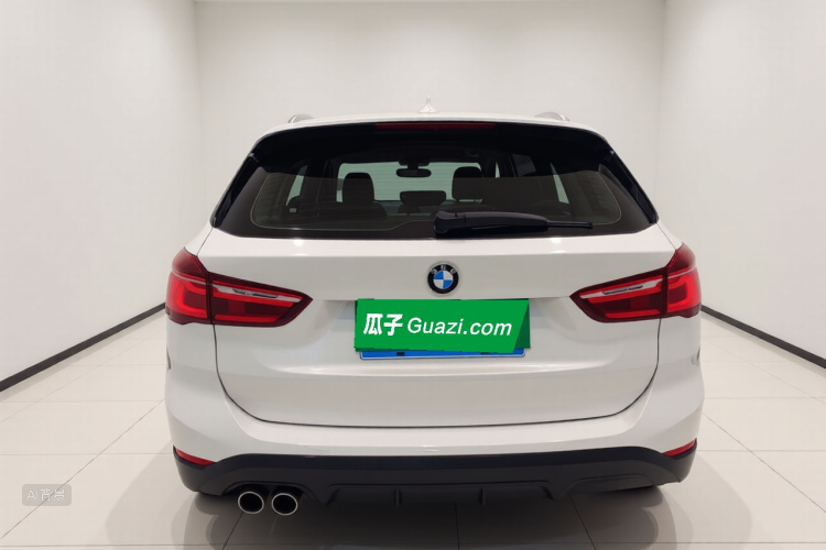 BMW X1 2017 #6 BMW X1 2017 car image #6
