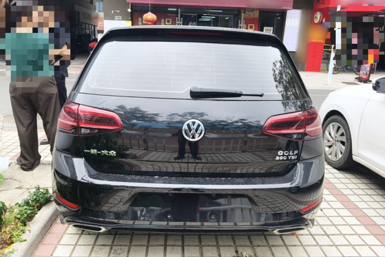 Volkswagen Golf 2019 #4 Volkswagen Golf 2019 car image #4