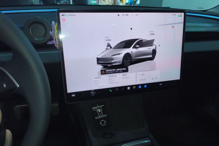 Tesla Model 3 2024 #17 Tesla Model 3 2024 car image #17