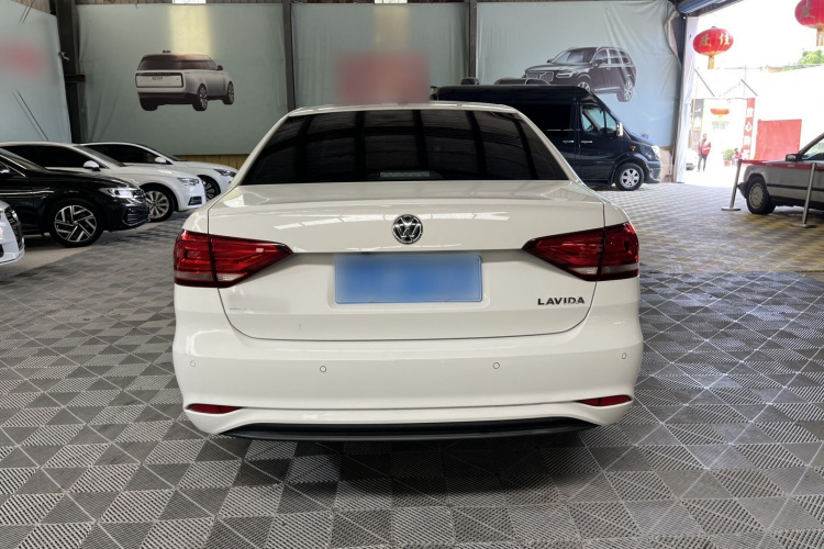 Volkswagen Lavida 2023 car image #6