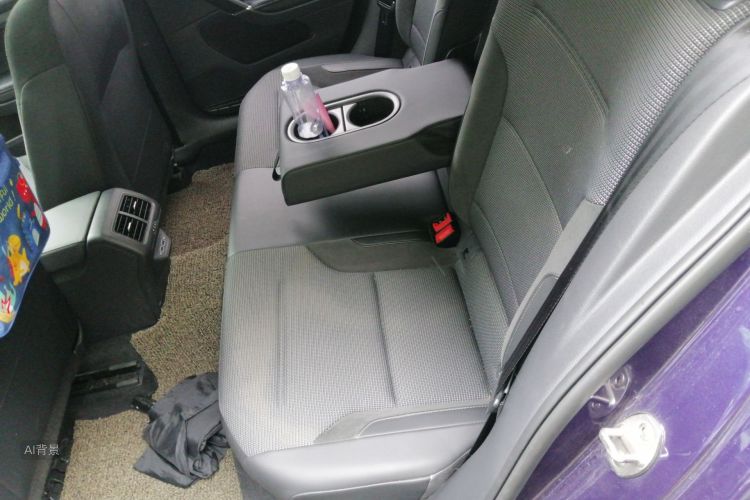 Volkswagen Golf 2019 car image #19