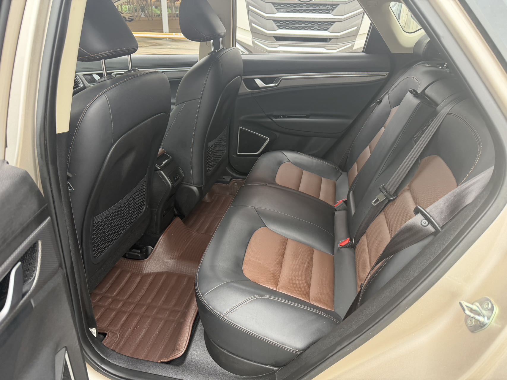 GEELY Emgrand GS 2018 imagem de carro #6