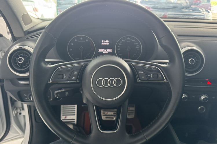 Audi A3 2020 car image #10