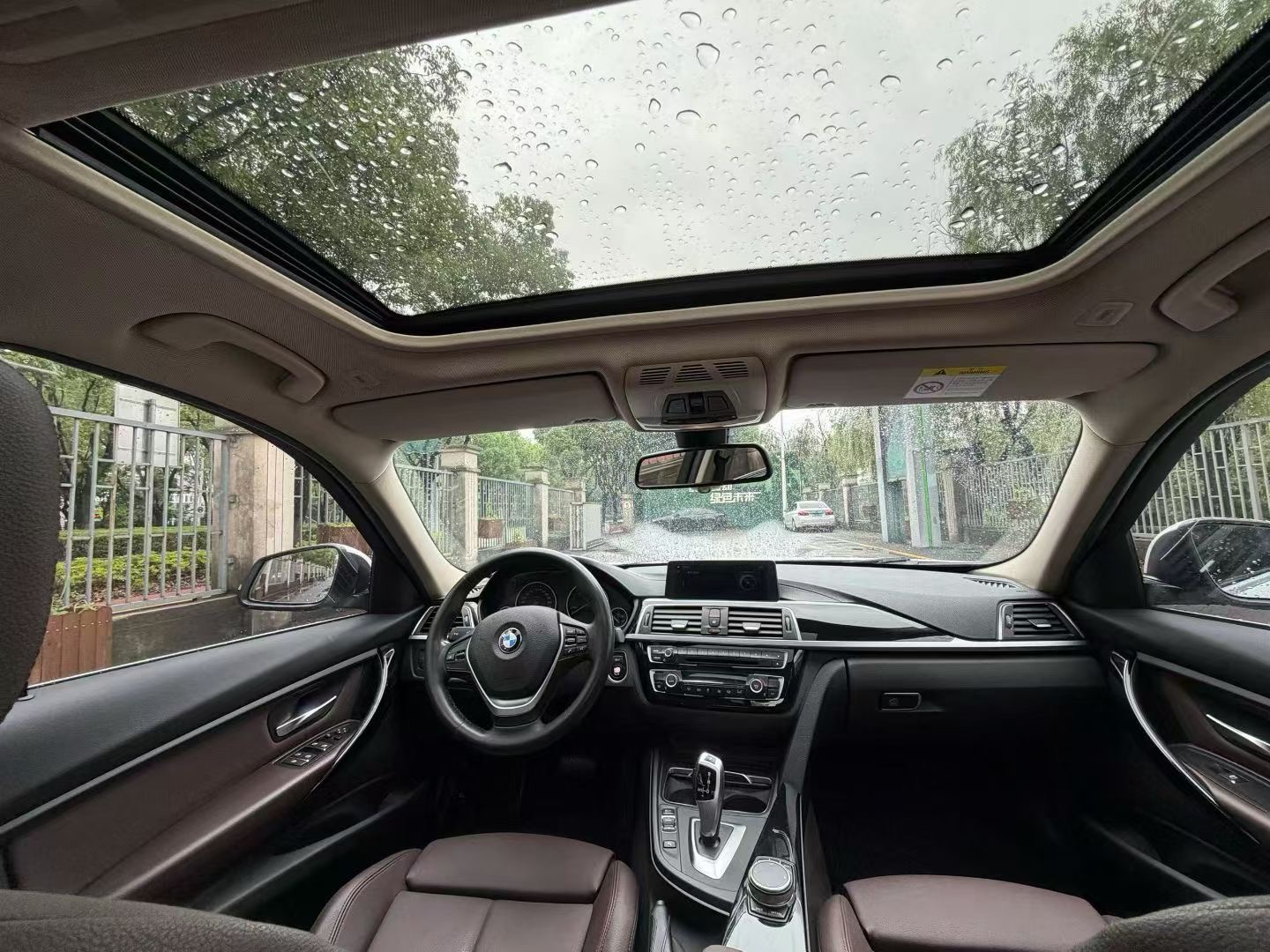 BMW 3 Series 2019 car image #5