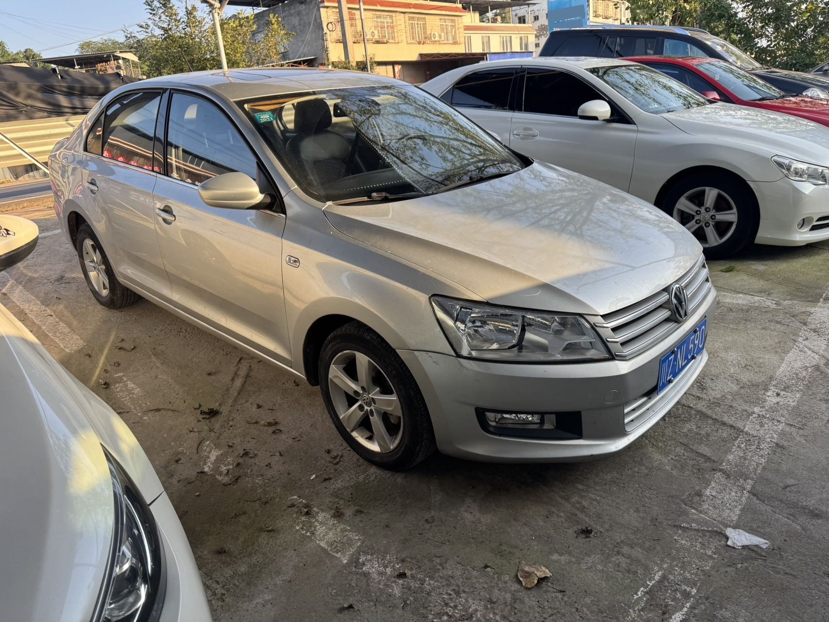 Volkswagen Santana 2014 imagem de carro #2