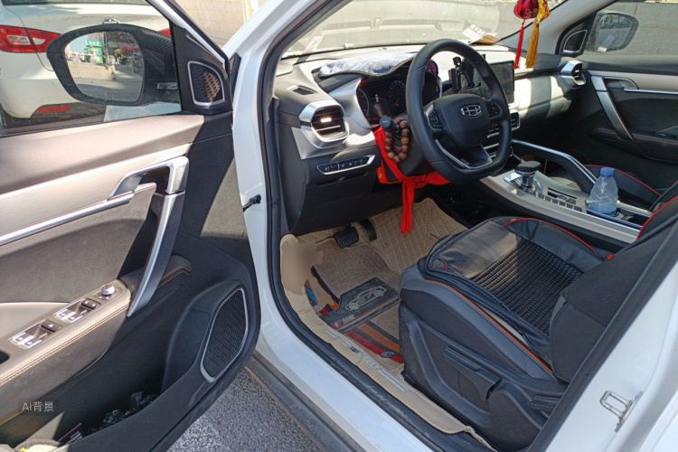 GEELY Coolray 2025 image de voiture #18