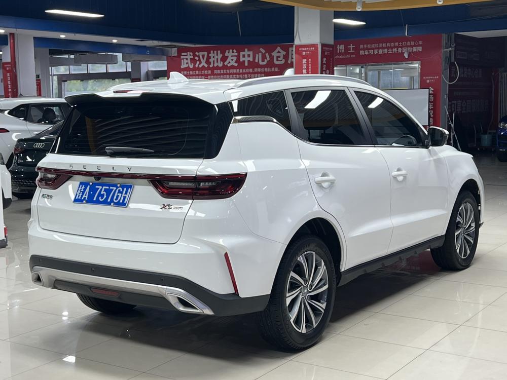 GEELY Vision X6 2022 car image #6
