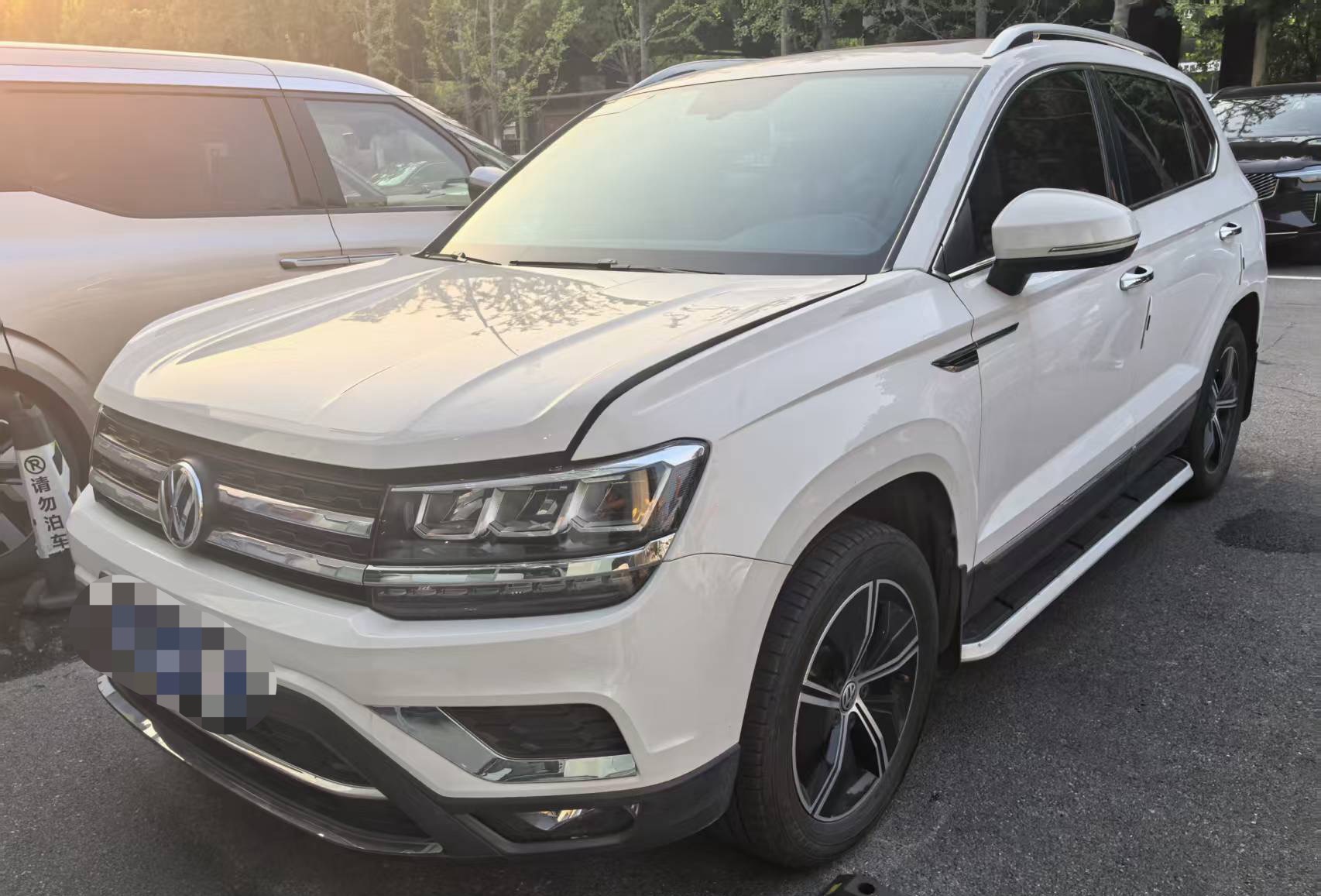 2020 2020 car image