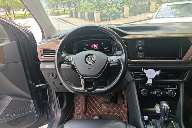 Volkswagen Tharu 2019 #12 Volkswagen Tharu 2019 car image #12