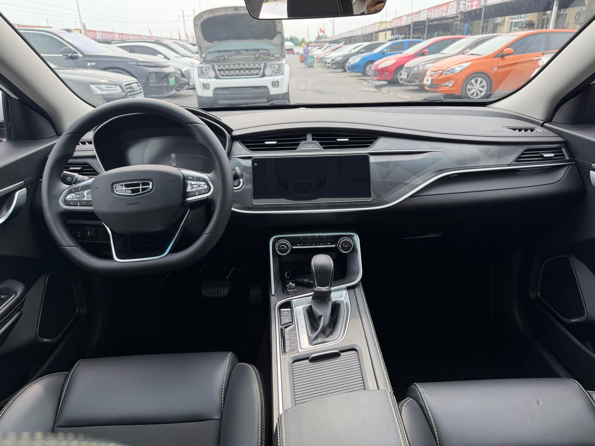 GEELY Binray 2022 car image #9
