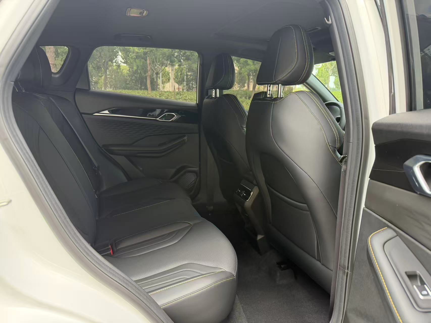 GEELY Coolray 2025 #9 GEELY Coolray 2025 image de voiture #9