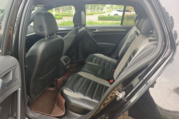 Volkswagen Golf 2019 #11 Volkswagen Golf 2019 car image #11