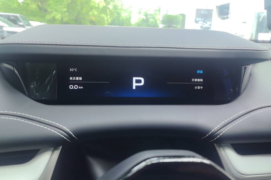 MI SU7 2024 car image #24
