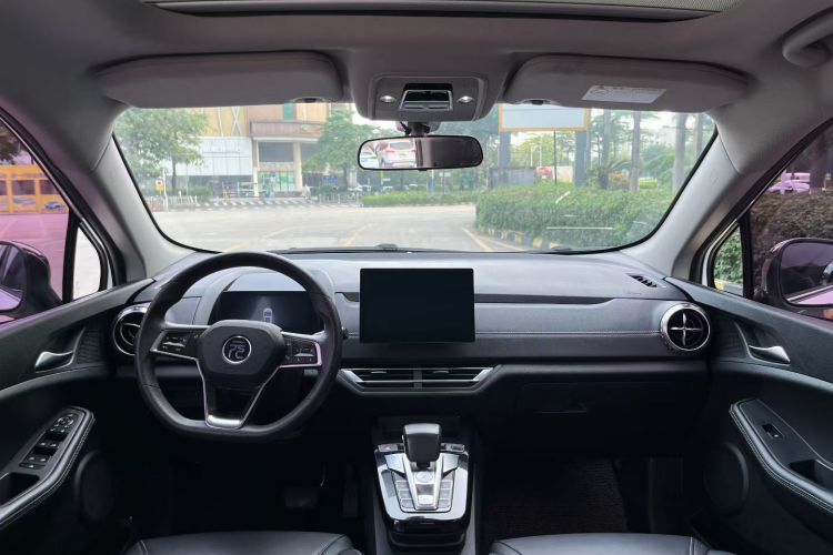 BYD Yuan New Energy 2020 #8 BYD Yuan New Energy 2020 car image #8