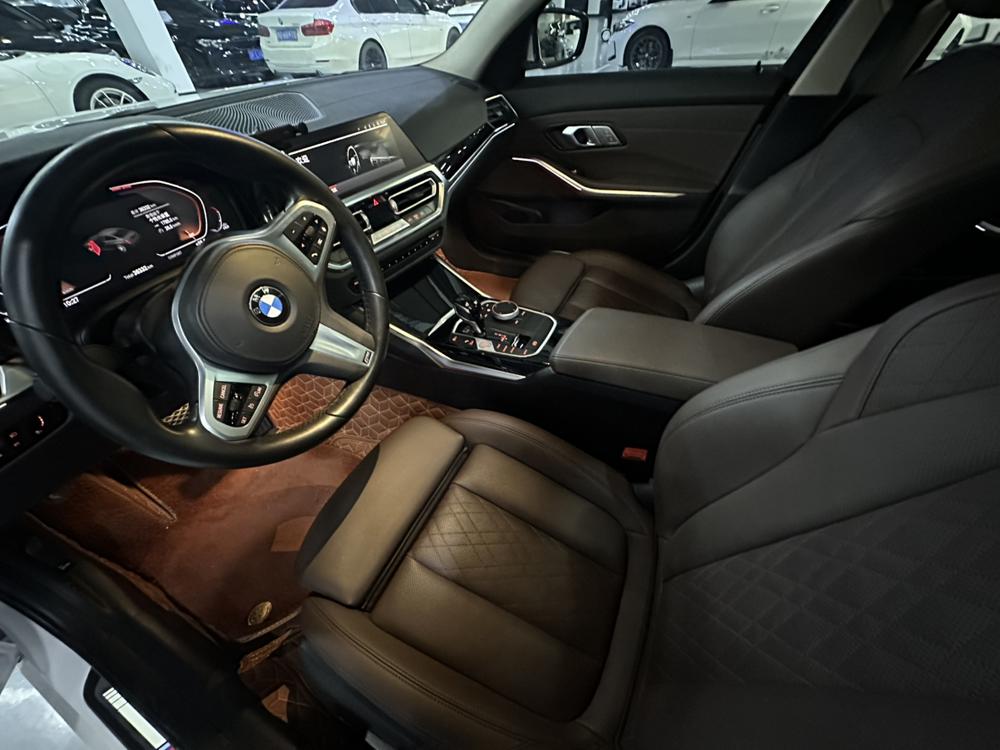 BMW 3 Series 2020 #4 BMW 3 Series 2020 car image #4