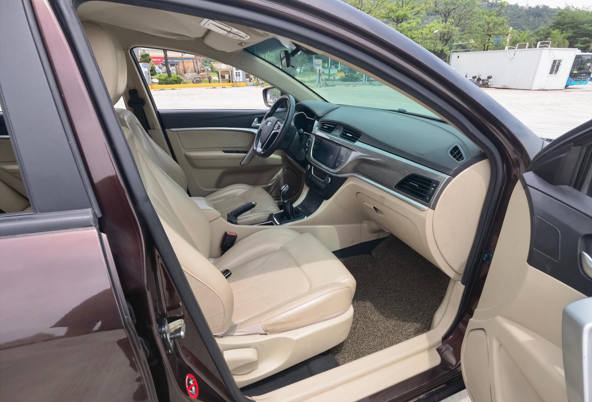 GEELY Emgrand GL 2017 car image #6