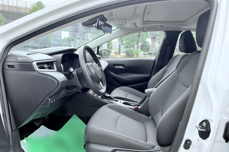 Toyota Corolla 2019 #9 Toyota Corolla 2019 car image #9