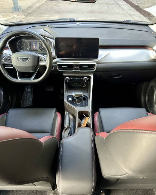 GEELY Coolray 2023 image de voiture #5