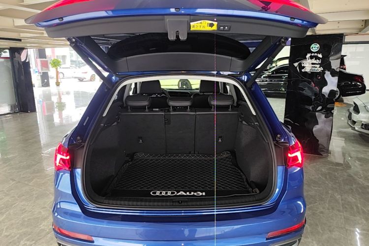 Audi Q3 2020 #19 Audi Q3 2020 car image #19