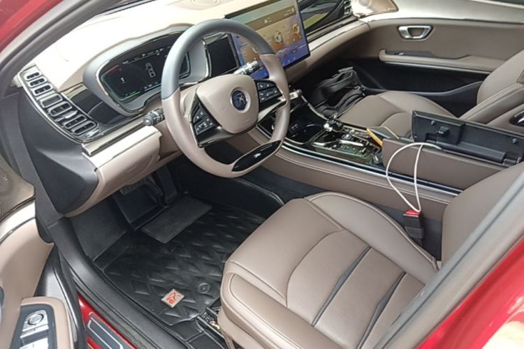 BYD Han 2021 car image #15