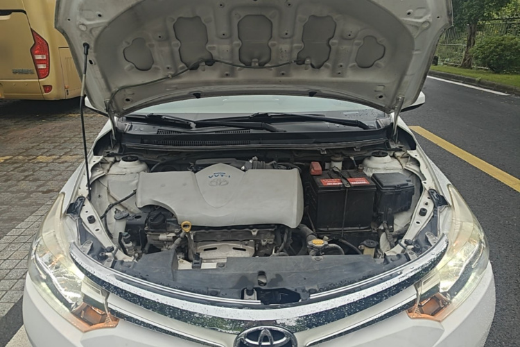 Toyota Vios 2015 car image #20