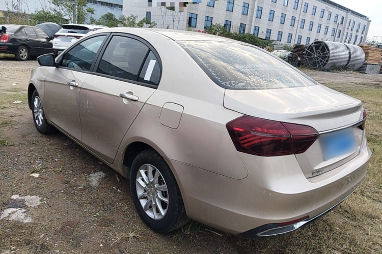 GEELY Emgrand 2020 #5 GEELY Emgrand 2020 صورة سيارة #5
