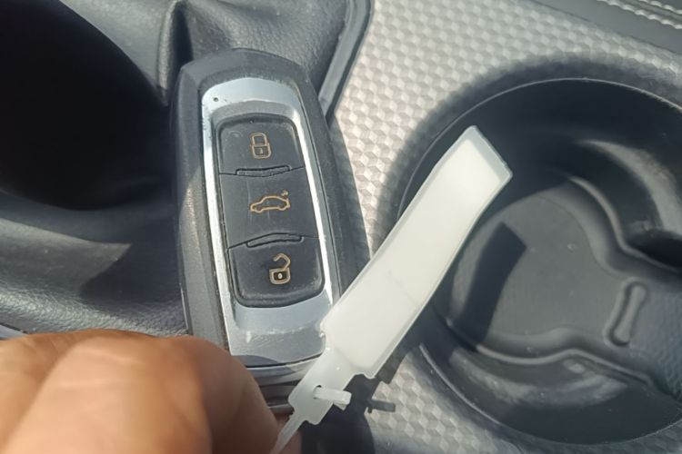 GEELY Emgrand GS 2016 car image #14