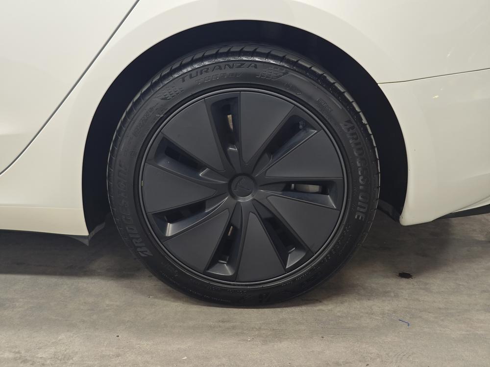 Tesla Model 3 2025 #9 Tesla Model 3 2025 car image #9