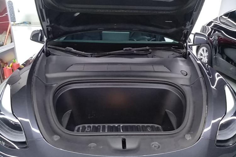 Tesla Model Y 2024 #20 Tesla Model Y 2024 immagine di auto #20