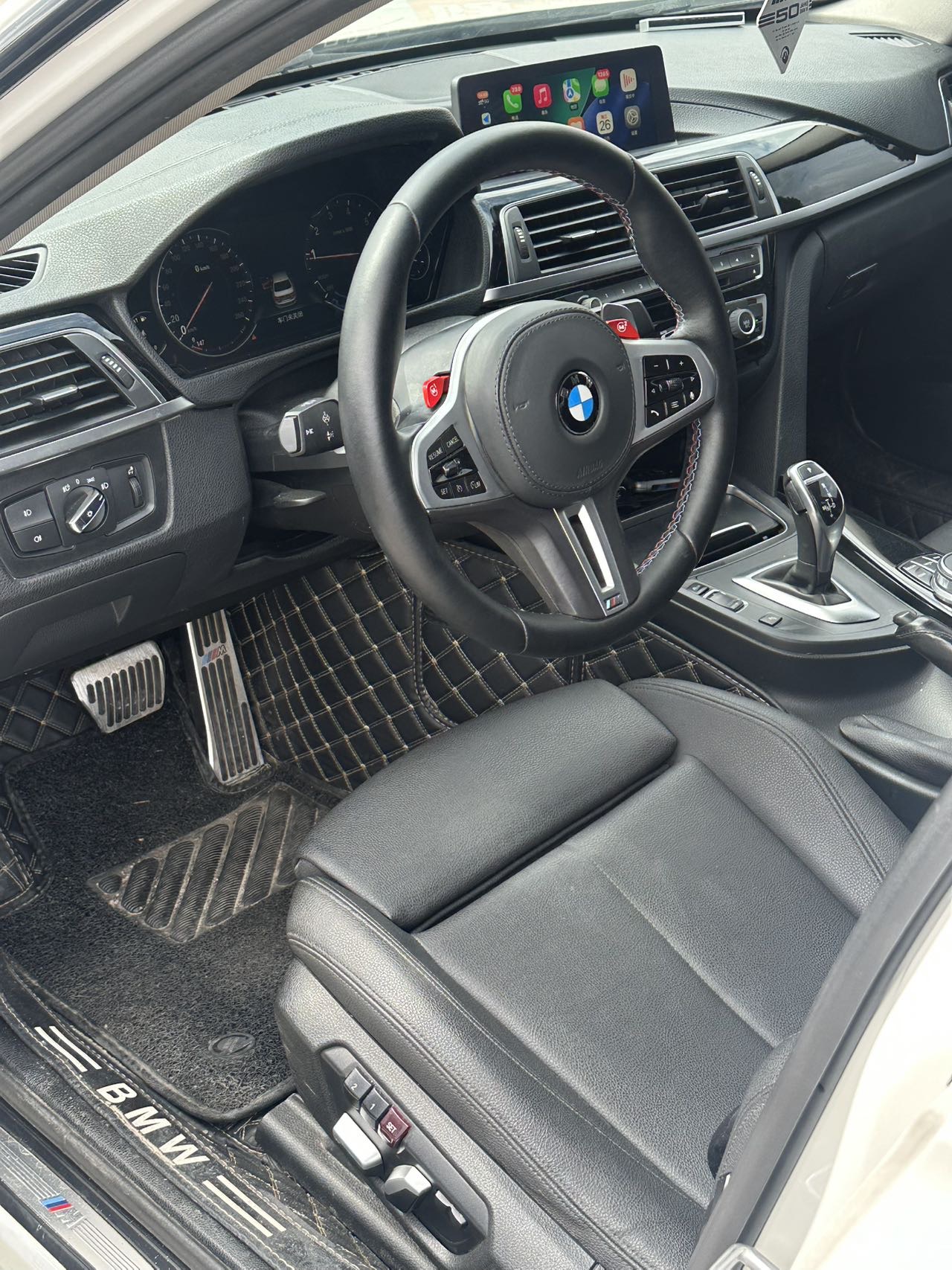 BMW 3 Series 2018 car image #3