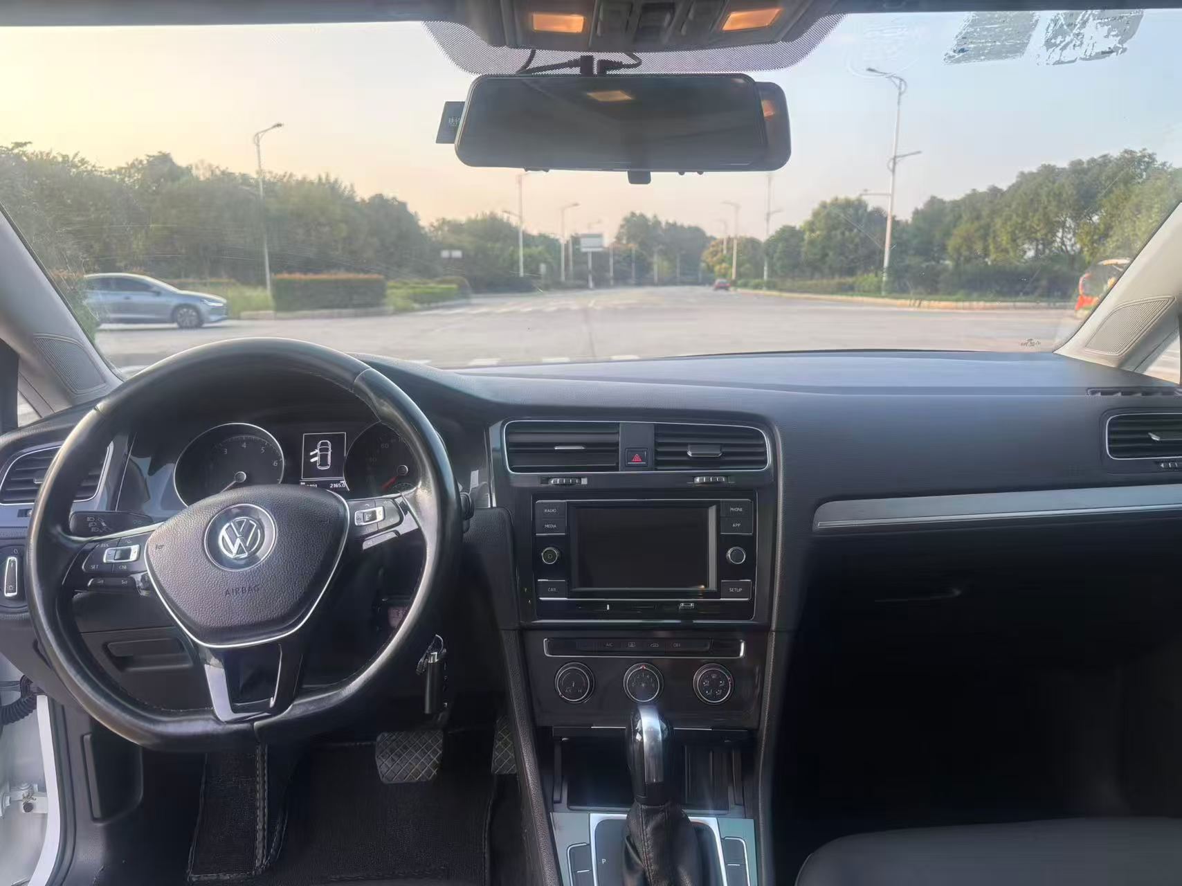 Volkswagen Golf 2018 #4 Volkswagen Golf 2018 car image #4