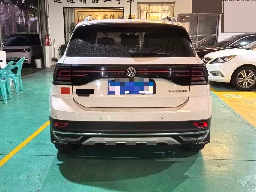 Volkswagen T-Cross 2020 immagine di auto #5