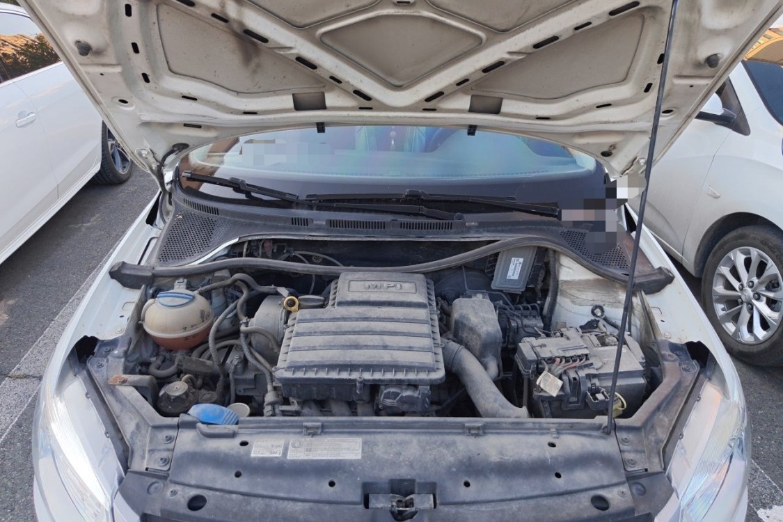 Volkswagen Santana 2018 car image #10