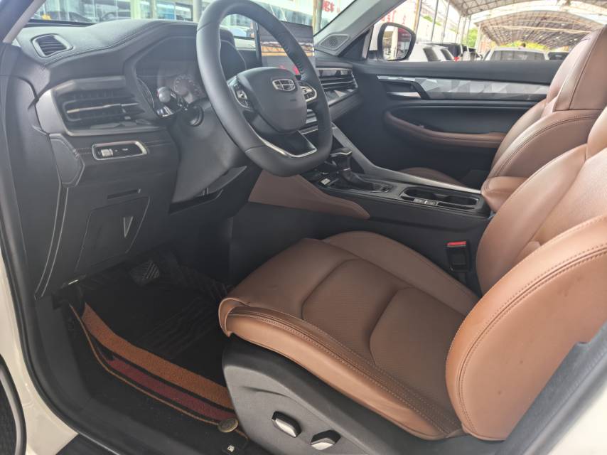 GEELY Vision X6 2022 car image #3