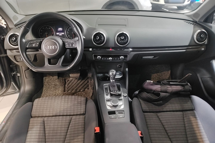 Audi A3 2019 car image #10