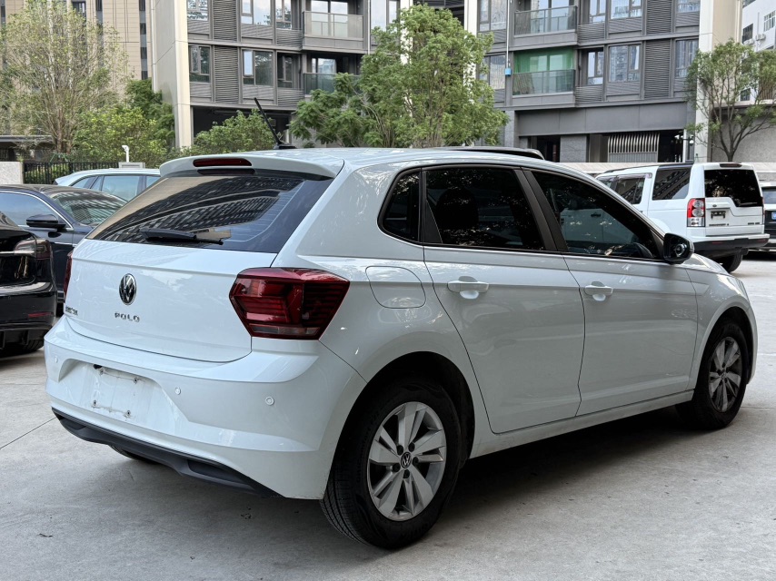 Volkswagen Polo 2024 car image #4