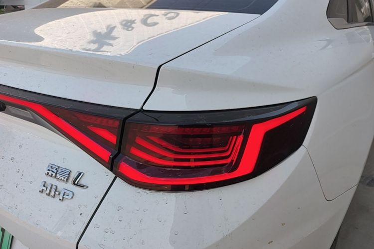 GEELY Emgrand L HiP 2023 car image #8