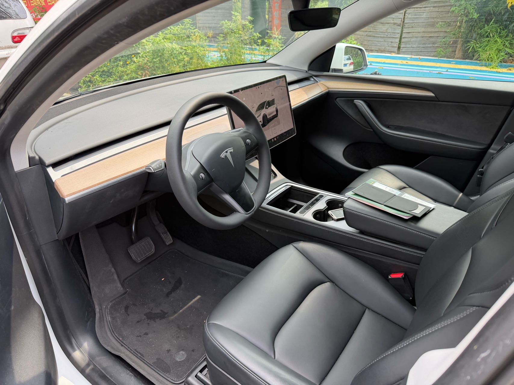 Tesla Model Y 2022 #6 Tesla Model Y 2022 car image #6
