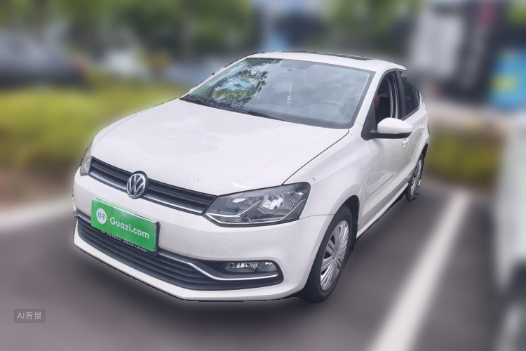 Volkswagen Polo 2016 car image #2
