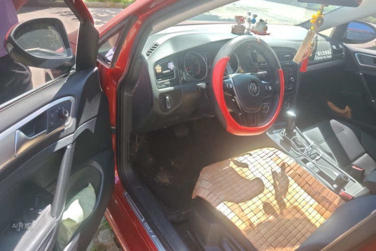 Volkswagen Golf 2018 car image #18