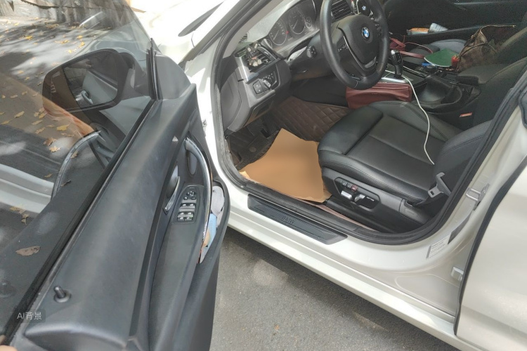 BMW 3 Series GT 2019 car image #18