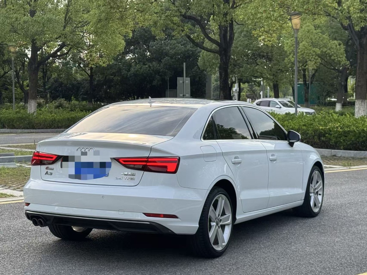 Audi A3 2017 immagine di auto #14
