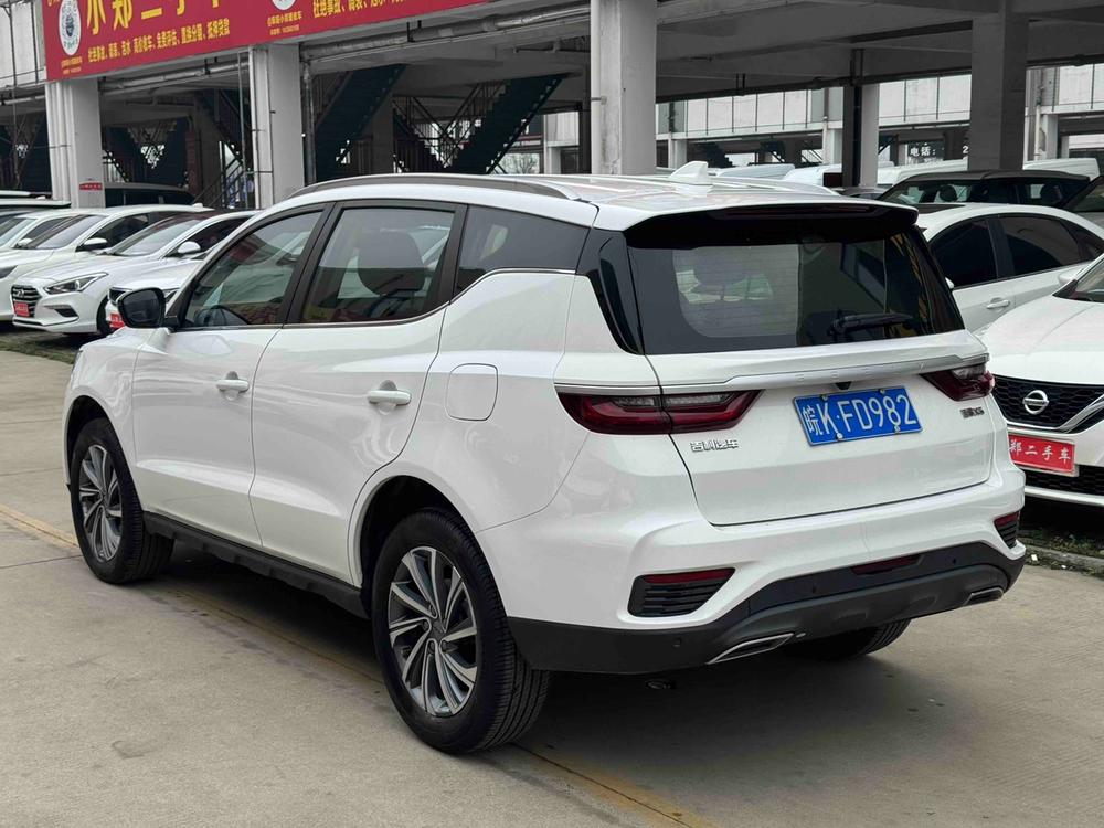 GEELY Vision X6 2020 #4 GEELY Vision X6 2020 car image #4