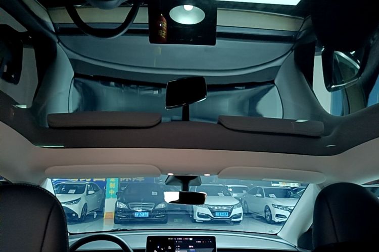 Tesla Model Y 2021 #24 Tesla Model Y 2021 car image #24