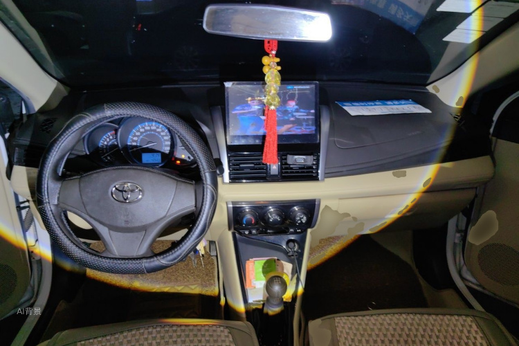 Toyota Vios 2015 car image #11