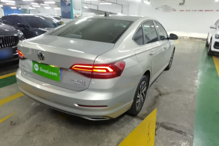 Volkswagen Lavida 2022 car image #5