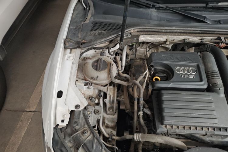 Audi A3 2017 car image #24