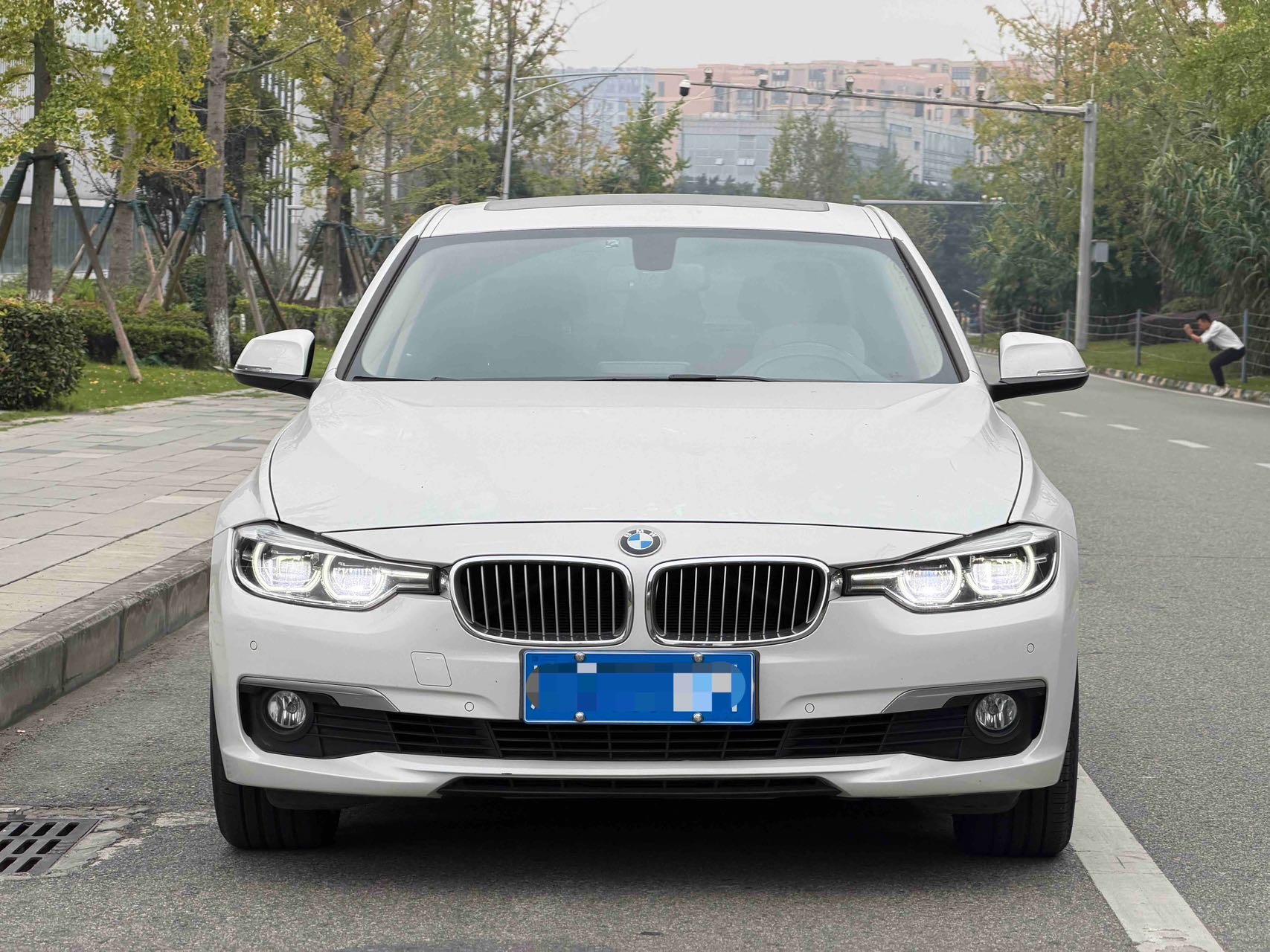 BMW 3 Series 2018 #4 BMW 3 Series 2018 car image #4