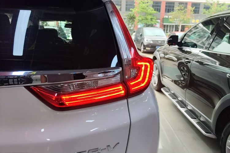 Honda CR-V 2018 #8 Honda CR-V 2018 car image #8