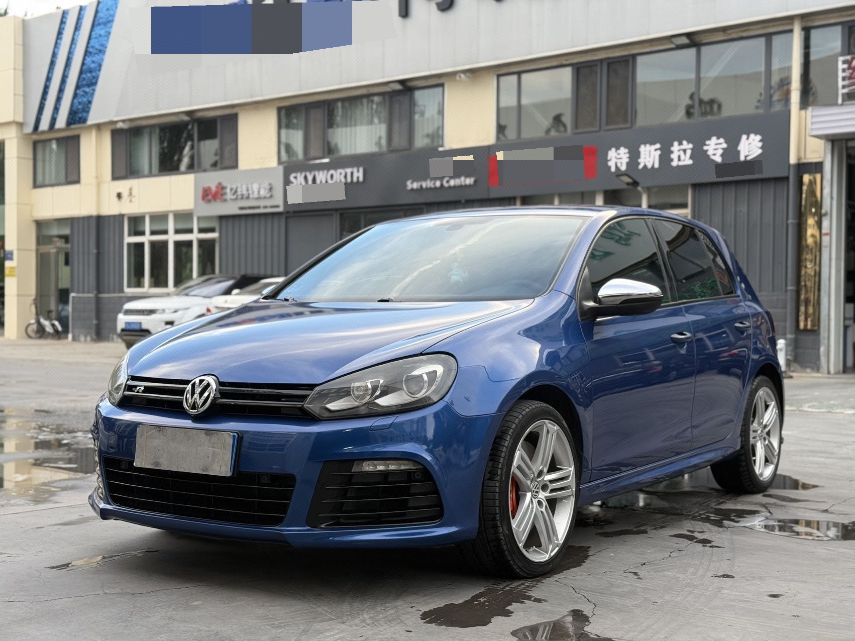 Volkswagen Golf (Imported) 2011 car image 